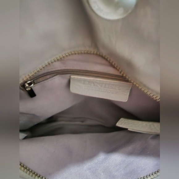 Danier crossbody *new - Picture 5 of 11